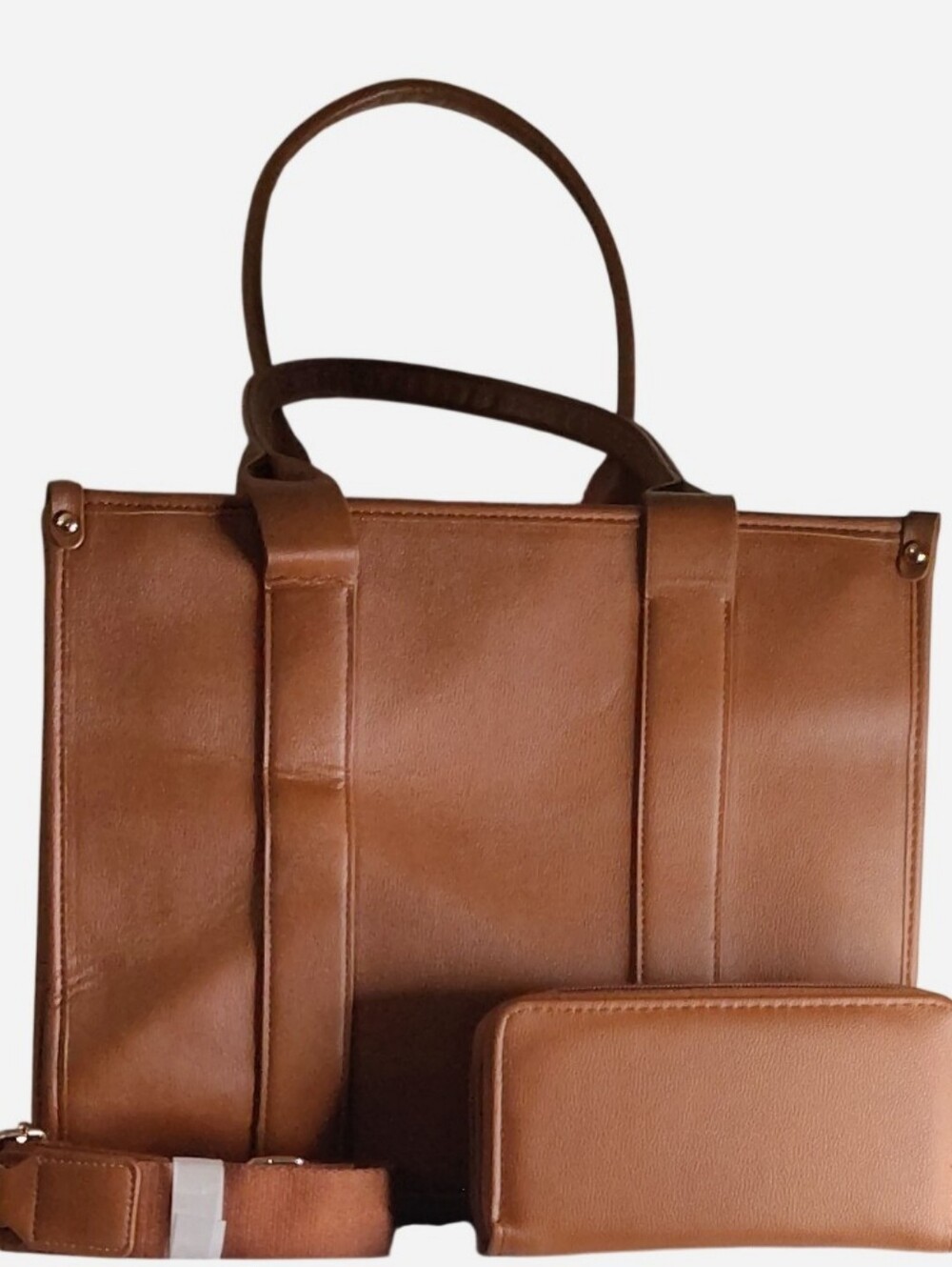 (FIRM PRICE) Classic Brown Leather Tote Bag with Wallet